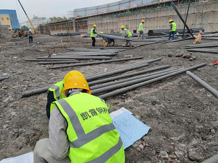 九龙坡螺栓球网架结构